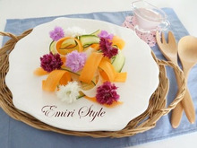 リボンべジde可愛い♡お花畑サラダ♬ピンクのアサイードレッシングで華やかヘルシーに☆