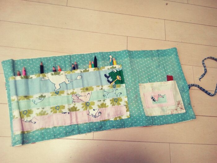 はぎれ活用!持ち運べてかさばらない子供のお絵かきセット♡