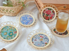 お気に入りのはぎれとダイソー材料2つで!かんたん可愛いお花コースター