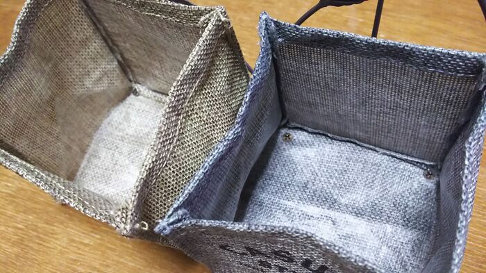 ②棚にバスケットを取りつけます。