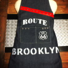 100均商品で世界に一つのエプロンを‹‹\(///'ω'///)/››