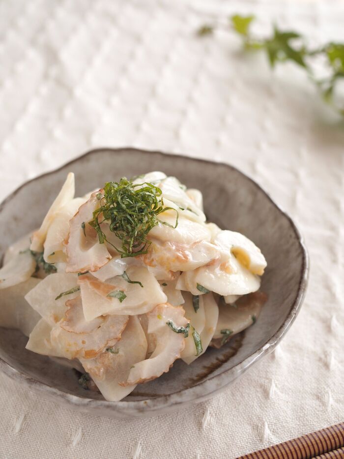 作りおきにも!かぶとちくわの梅マヨサラダ