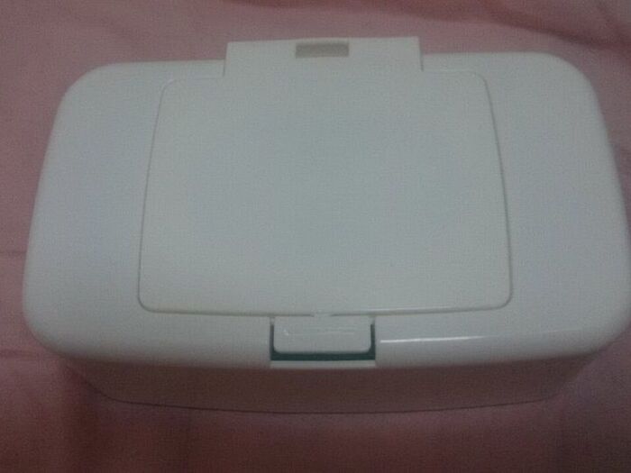 ウエットシートケースにマスキングテープを貼る