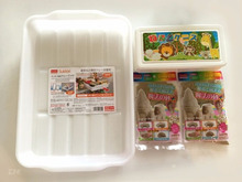 100均で揃う、お部屋で砂遊び「魔法の砂」雨の日はもちろん、暑い日もおうちで砂遊び!