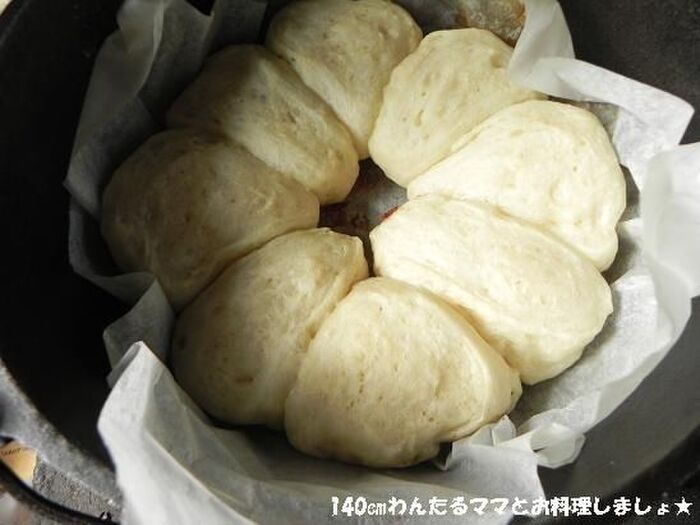 アウトドアで簡単★ふわふわポリ袋パン