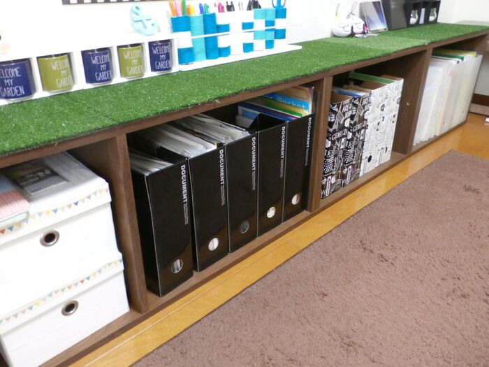 100均のファイルボックスを活用!散らかり放題の本や書類を綺麗に収納(*^^*)