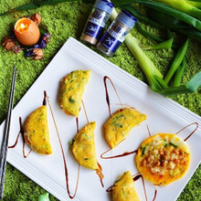 納豆、ねぎ、ご飯、チーズ、小さな栄養満点オムライス