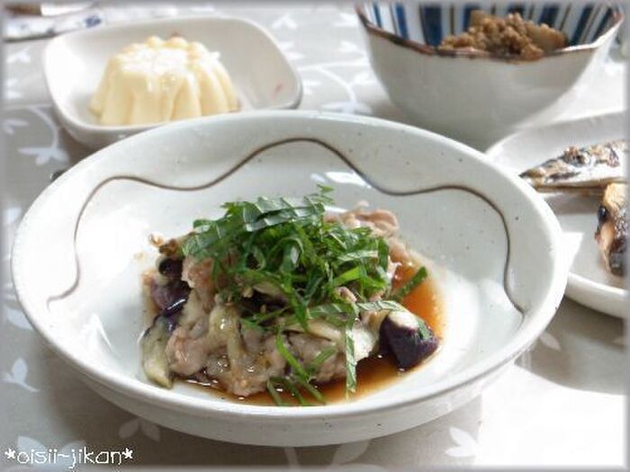 チン♪するだけで簡単！茄子と豚バラの蒸し和え