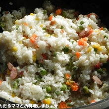 アウトドアで簡単★ウィンナーピラフ