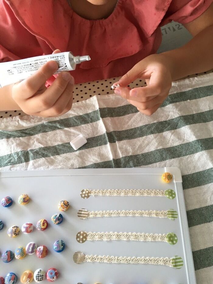 アルファベットパーツは、ボンドで!