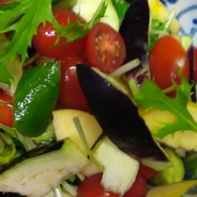 野菜たっぷり☆水ナスとリンゴのさっぱりサラダ