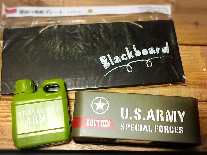 みなさんはメモ帳スタンドをよく作ってますが、、、