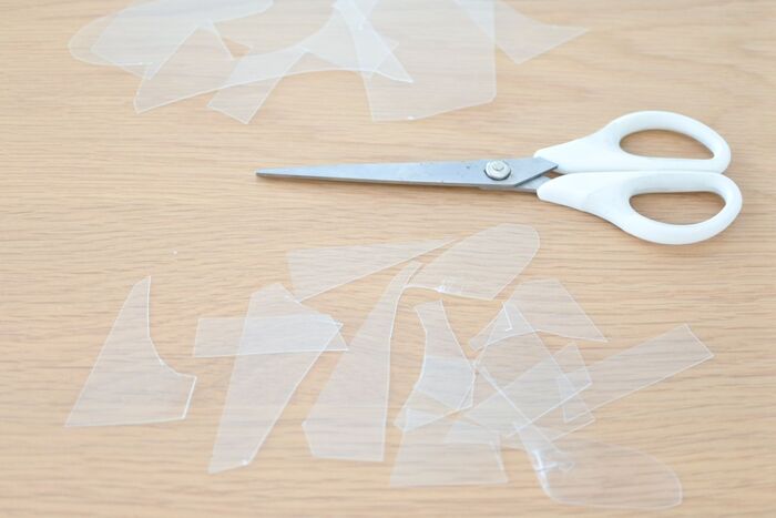 ②プラバンをカットします