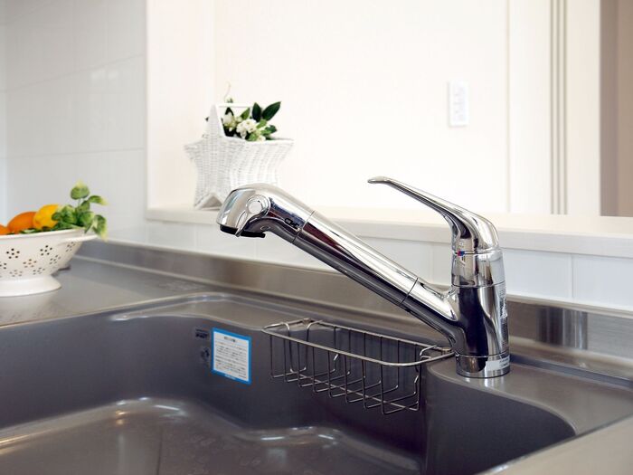 どっちがお得?水道直結型ウォーターサーバーと浄水器の違いとは?