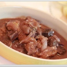 いちじくと牛肉の赤ワイン煮込み☆