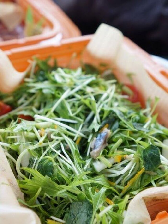 火をおこす迄に食べる食材をスタンバイ