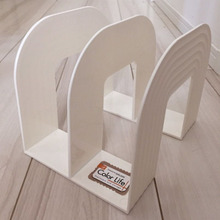 ダイソーのブックスタンドで簡単パジャマ収納