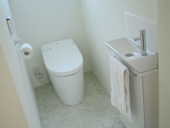 実は逆効果!?どんどん汚くなるトイレ掃除NG3つ