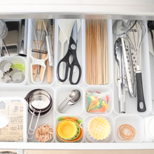 無印良品のケースでサイズ別に分けるキッチン収納