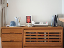 使える!無印良品の仕切りスタンドで、PC類をスッキリ収納