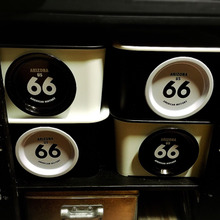 セリアのボックスに貼るだけで!男前にリメイク