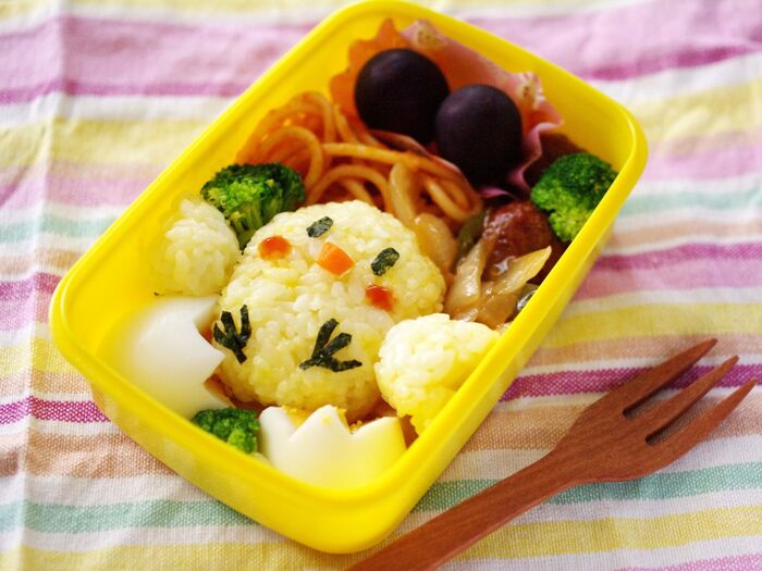 キャラ弁:簡単ひよこの誕生弁当