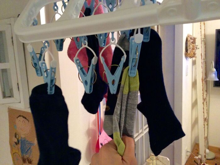 大量の洗濯物も引っ張れば外せる!