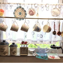 突っ張り棒に S字フック♪コーヒーカップの 指定席♪