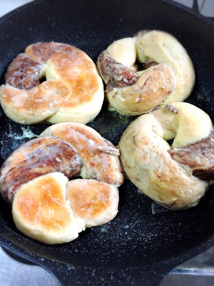 フライパンで焼きます