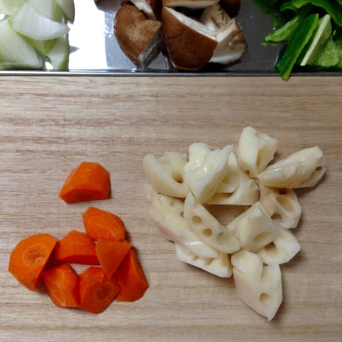 野菜を切ります*