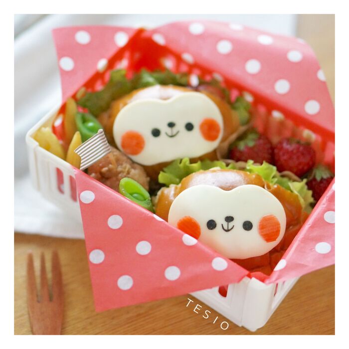 ロールパンで♪簡単おさるさんサンドイッチ♡