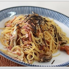 はちみつ梅で♪舞茸とベーコンの梅かつお風味*醤油パスタ☆