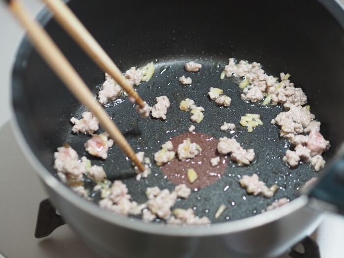 「すき焼き風つけパスタ」の作り方