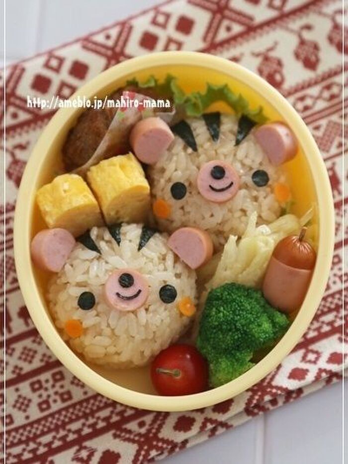 可愛い簡単デコ弁キャラ弁　リスくんツインズ