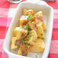 ポテトの粒マスタードマヨソース!ワインで語らう大人のポテトの時間♪