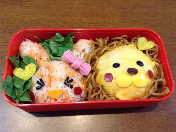 キャラ弁：うさちゃんとライオンくんのラブラブ弁当