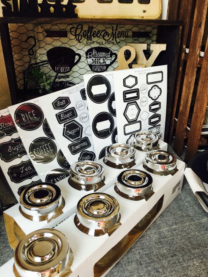 インスタなどでも人気なネームシール