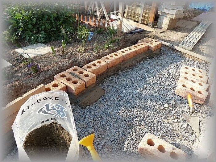 ~1段目のレンガ積~