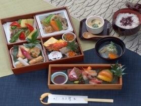 ⑦亀戸 升本本店でお食い初め仕出し