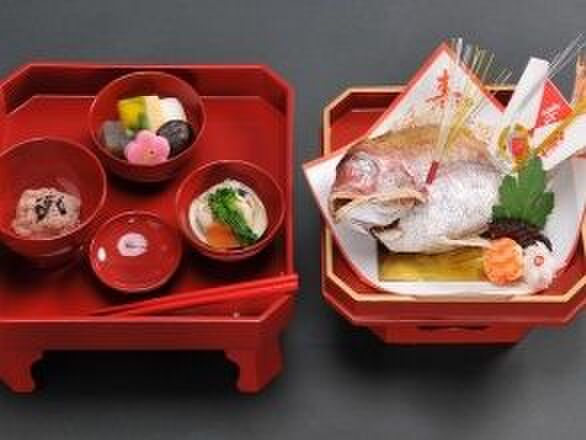 ④懐石料理「秀」 お食い初め仕出し