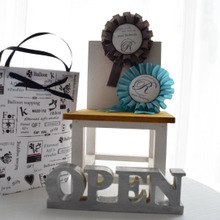 子供の写真やイニシャルでも!オーダーメイドのロゼット