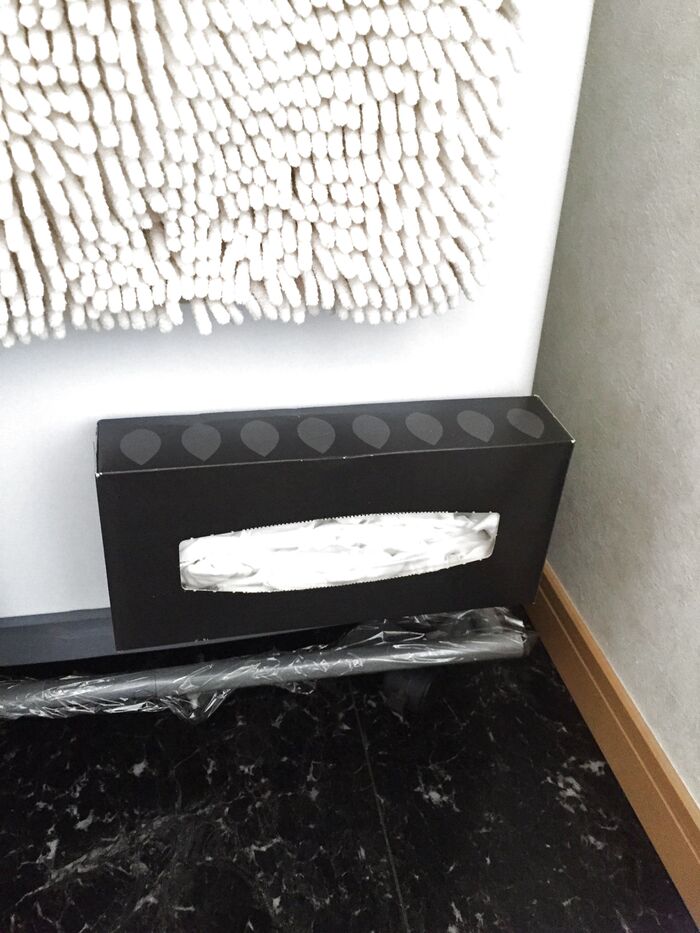 ティッシュの空き箱をウエス入れに!磁石で貼って簡単お掃除☆