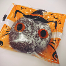 セブンカフェの新商品!黒ねこココアドーナツホイップ入り