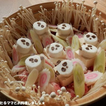 はんぺんで簡単可愛い★パンダいっぱい鍋