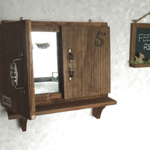 100均グッズだけで☆ 洗面所にもう1つあると便利な三面鏡 ドレッサー