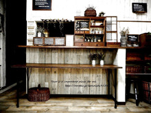 安い板でもできる?!男前な作業机をDIY ♪