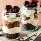 メイソンジャーの活用法!クッキークリームのジャーケーキ