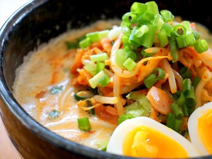 「日清ラ王」クリーミー辛うま!豆乳キムチラーメン