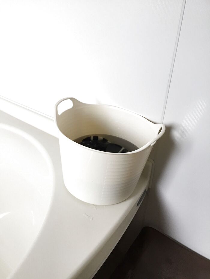 100均ソフトバスケットをお風呂場に☆ 予洗い洗濯物の一時置き場