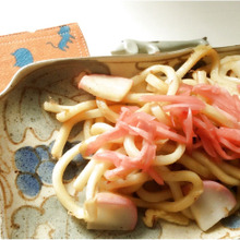 我が家の定番♪お醤油味の 焼うどん♪